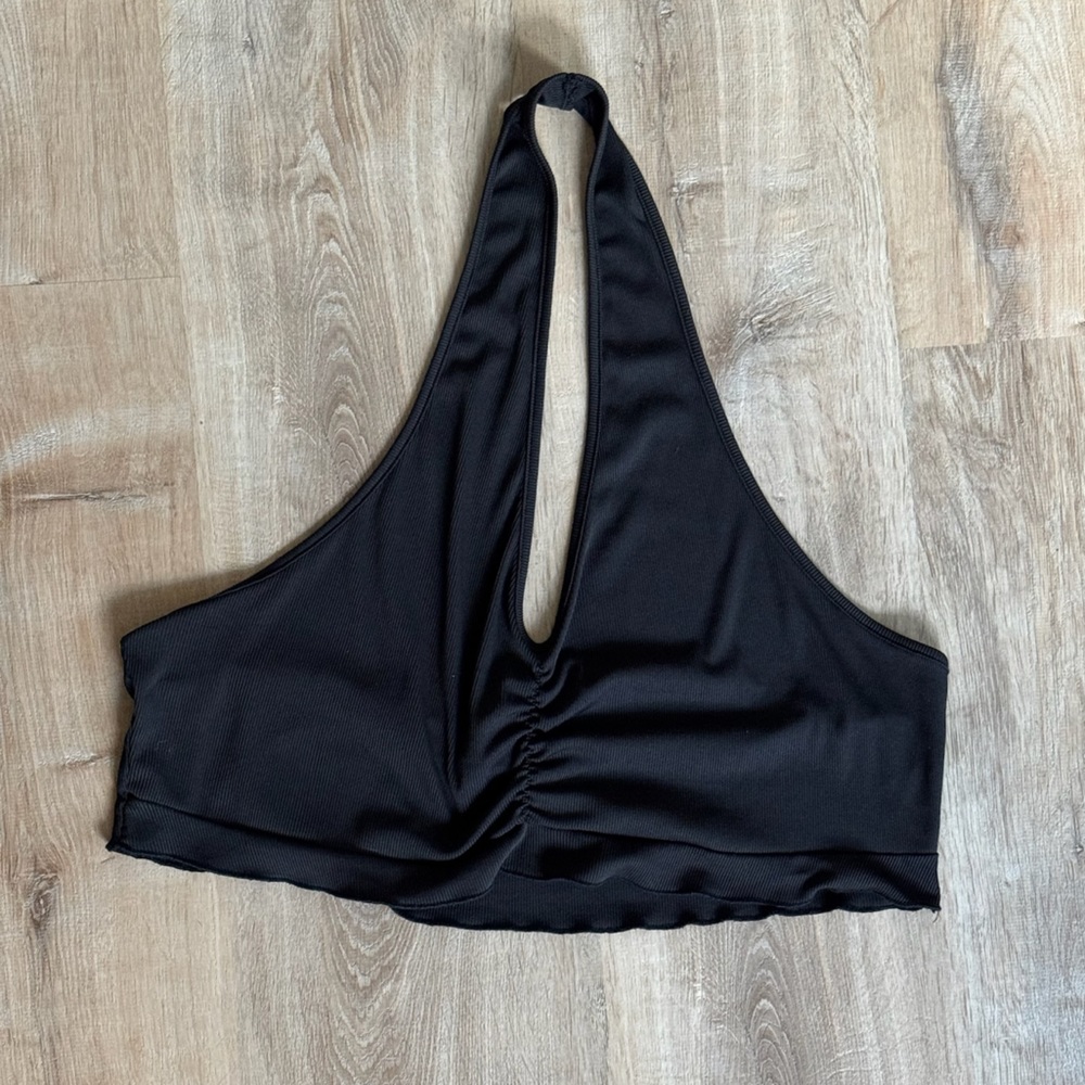 SHEIN Black Halter Crop Top